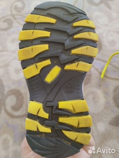 Ботинки зимние детские 22