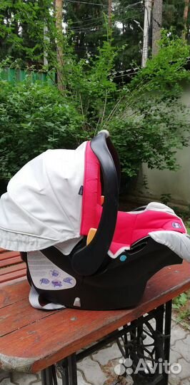Автокресло, люлька chicco 0+