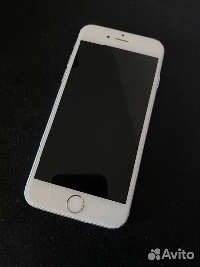 iPhone 6S, 64 ГБ