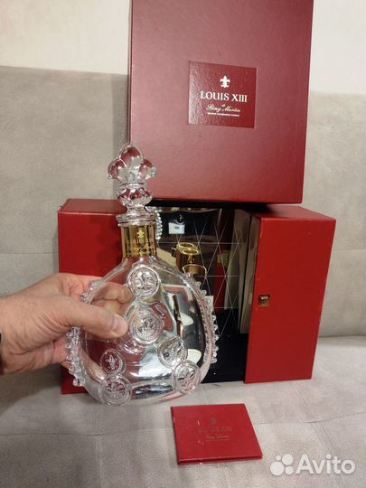 Элитная бутылка Remy Martin Louis xiii