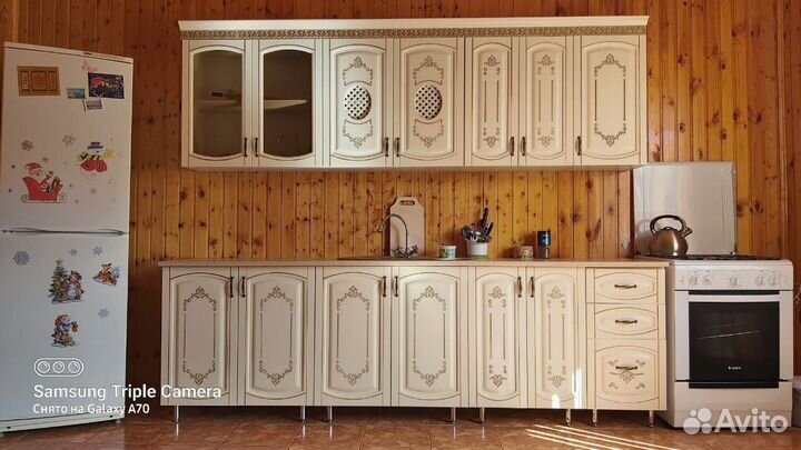 Куханный гарнитур