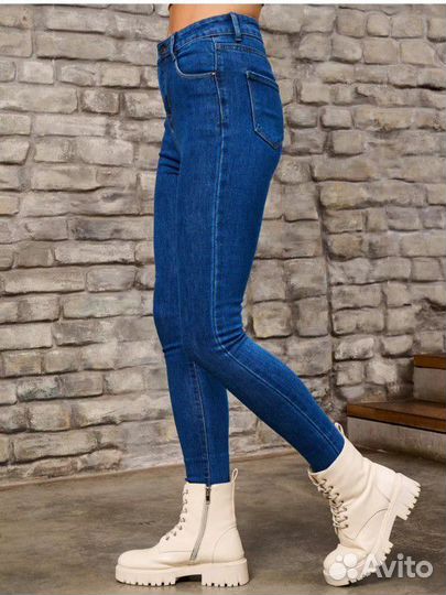 Джинсы 25