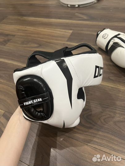 Боксерский шлем