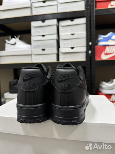 Nike air force 1'07 low black