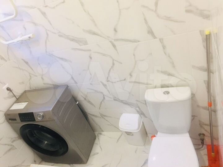 2-к. квартира, 40 м², 2/3 эт.