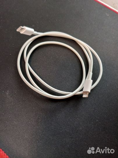 Шнур для зарядки iPhone