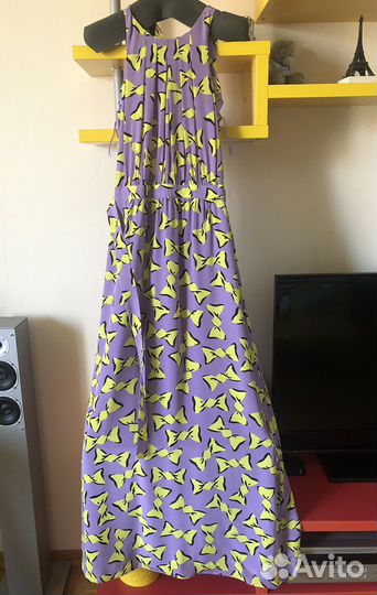 Платье женское moschino