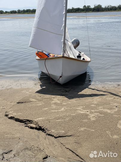 Продается парусник Argie 15