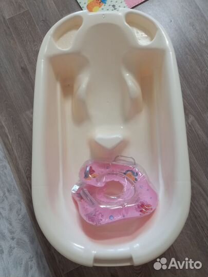 Детская анатомическая ванночка +круг в подарок