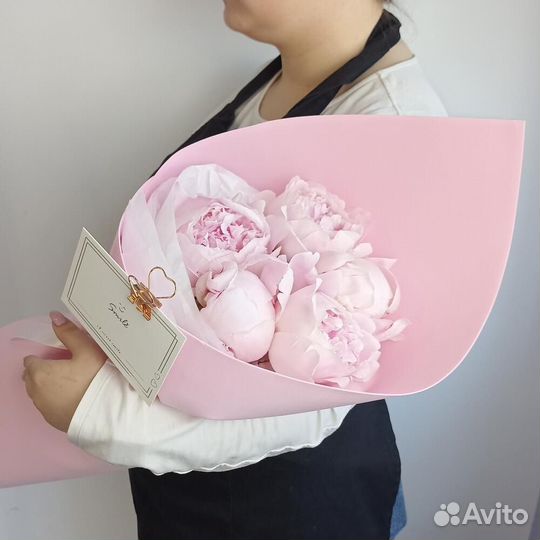 Букет пионов