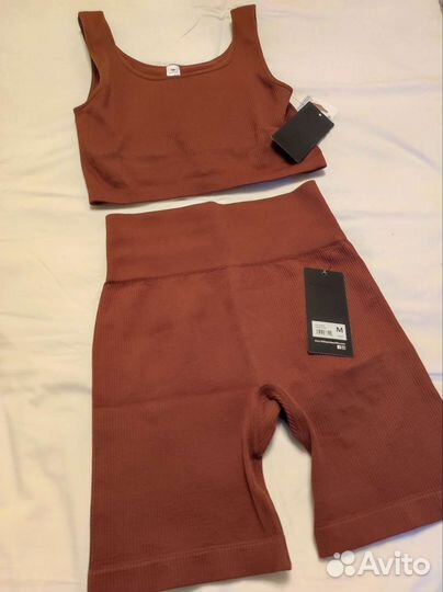 Комплект повседневный и занятий спортом