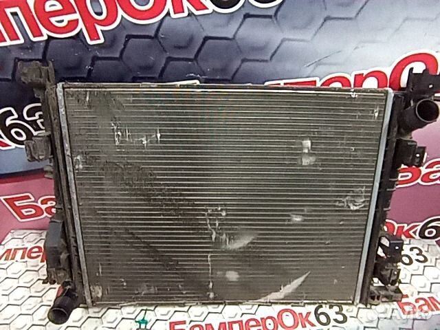 Радиатор охлаждения Renault Duster HSA 2010 (б/у)