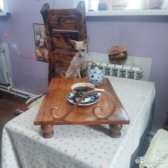 Поднос на ножках,дерево,ручная работа