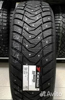 Yokohama IceGuard Stud IG65 215/55 R18 99T