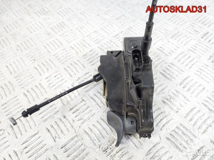 Замок передней левой двери Nissan Primera P12