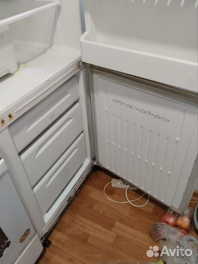 Холодильник бу