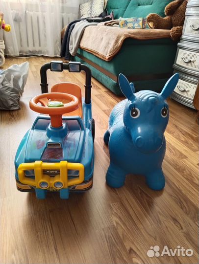 Детская машинка каталка