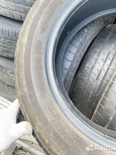 Bridgestone Playz PX R15