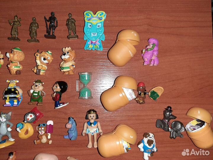 Игрушки из шоколадных яиц Киндер Сюрприз Kinder Su