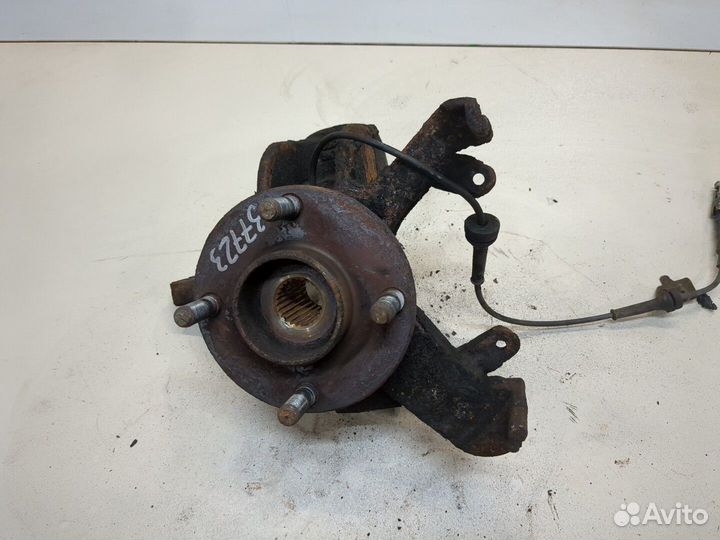 Ступица (кулак, цапфа) Ford Focus 1, 2001