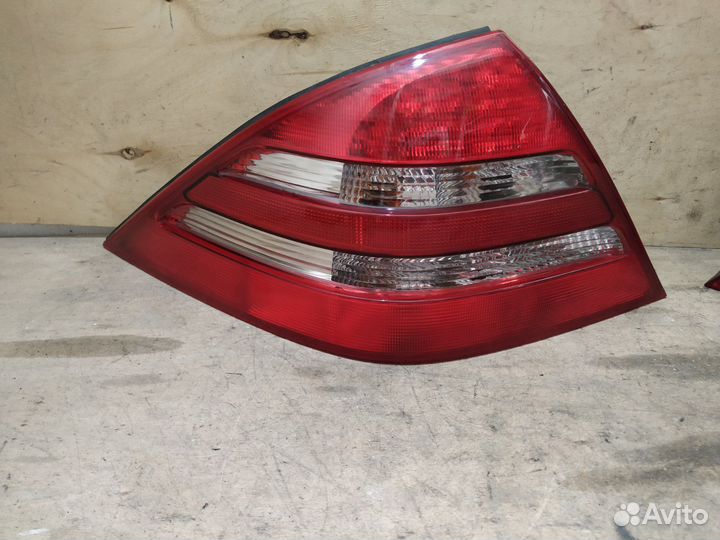 Фонарь Mercedes-Benz CL-class