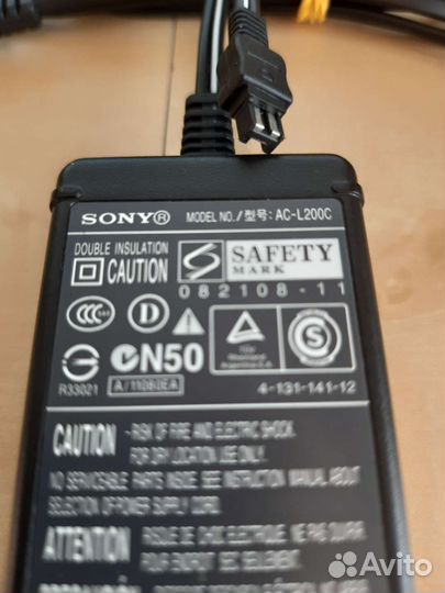 Сетевой адаптер Sony AC-L200C для видеокамер