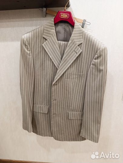 Мужской классический костюм