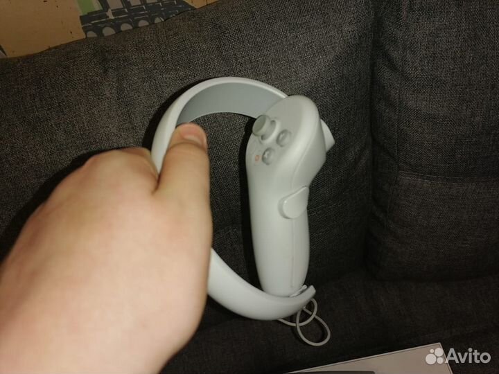 Продам VR очки pico4