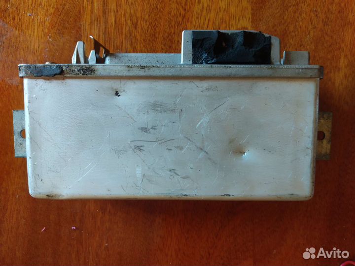 Блок управления абс ауди 80 б4