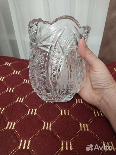 Хрустальная ваза