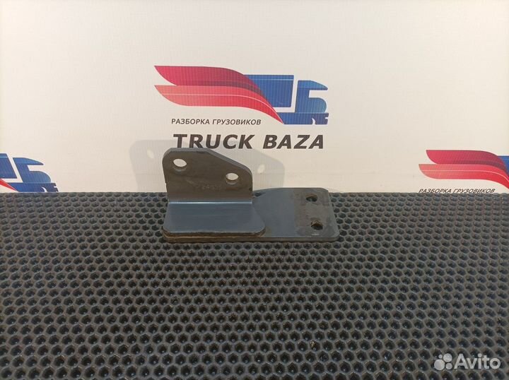 21243554 Кронштейн перекидок Renault T, Volvo FH