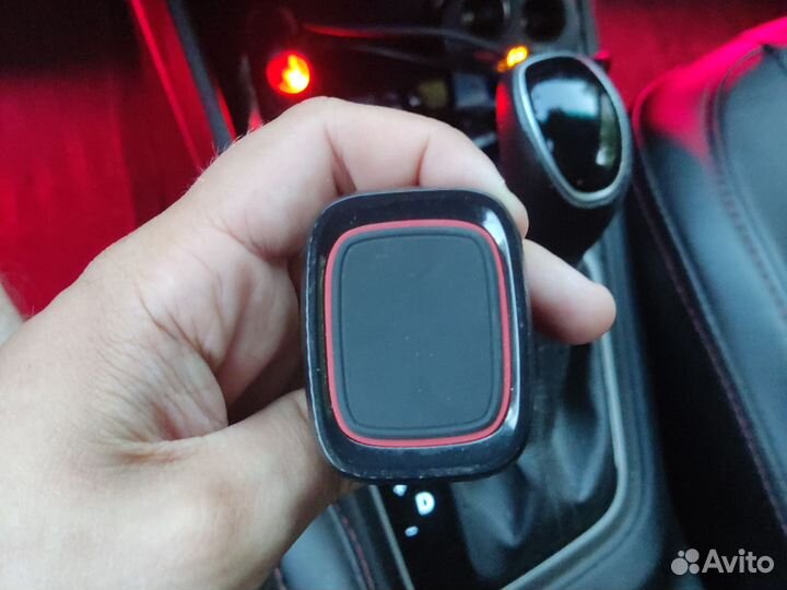 Держатель для телефона в машину воздуховод