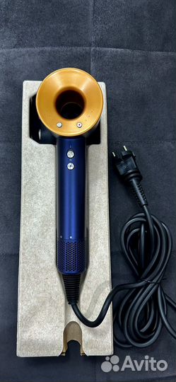 Фен Dyson Supersonic hd15