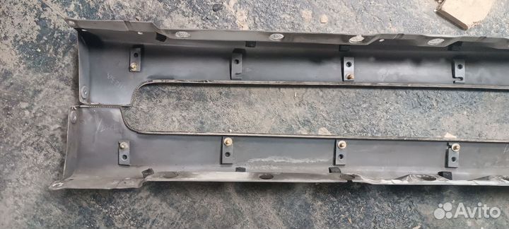 Пороги(боковой обвес) Toyota Wish