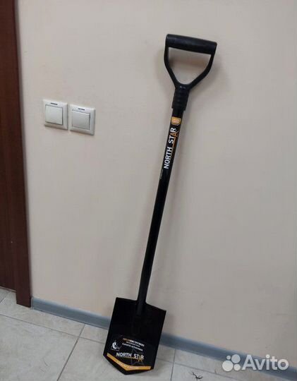 Лопата из рессорной стали 115см