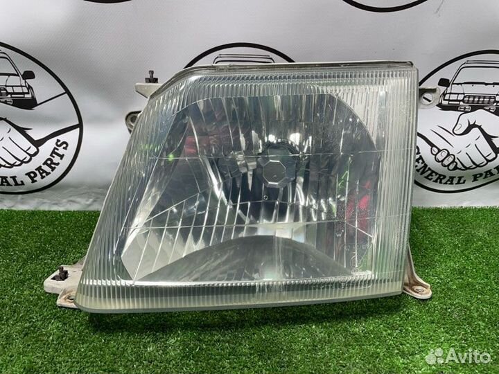 Фара галогеновая Toyota Land Cruiser Prado RZJ95