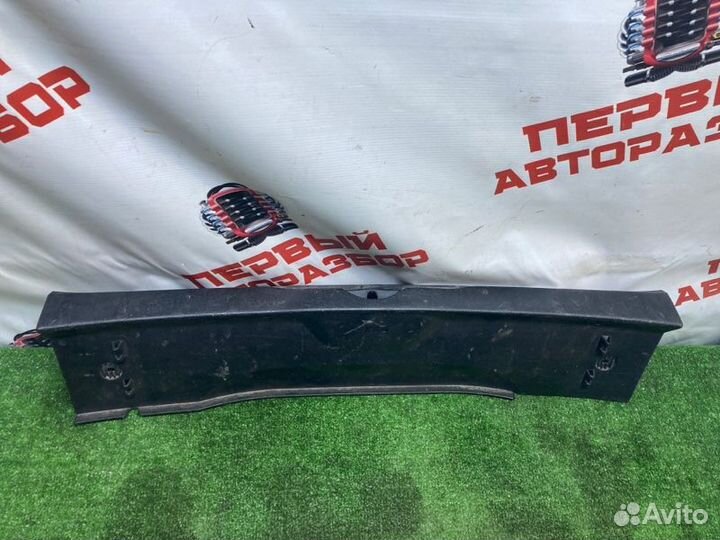 Обшивка замка багажника Citroen C4 хэтчбек 1.6