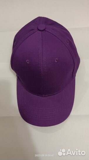 Бейсболка новая