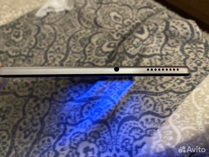Планшет Lenovo M10 Plus TB-X606X