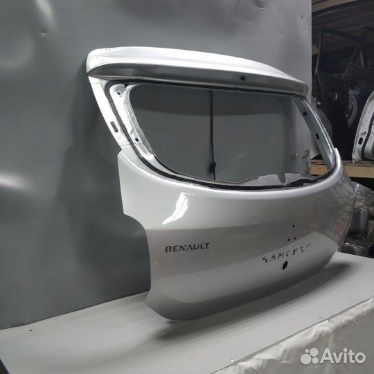 Крышка багажника Renault Sandero 2 K7M812 2019