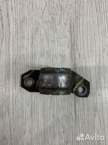 Крепление стабилизатора кронштейн Renault kaptur П