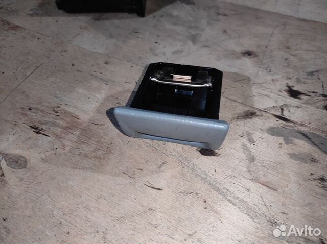 Пепельница форд лазер