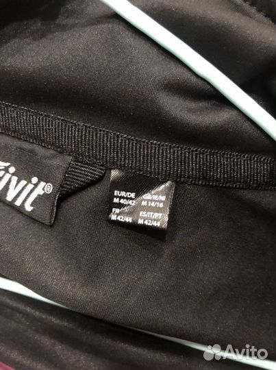 Спортивная легкая ветровка Crivit