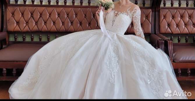 Свадебное платье со шлейфом lussano bridal новое