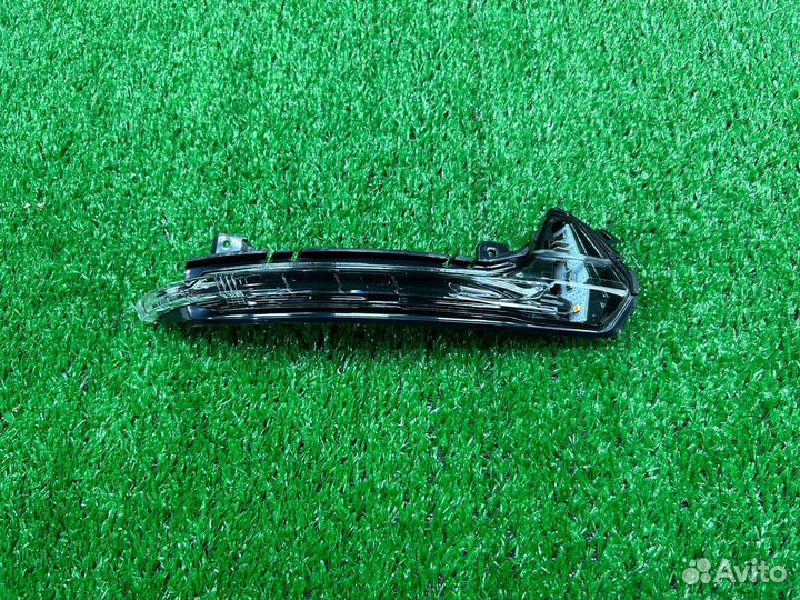 Повторитель в зеркало правый Audi A6 C7 4G5949102A