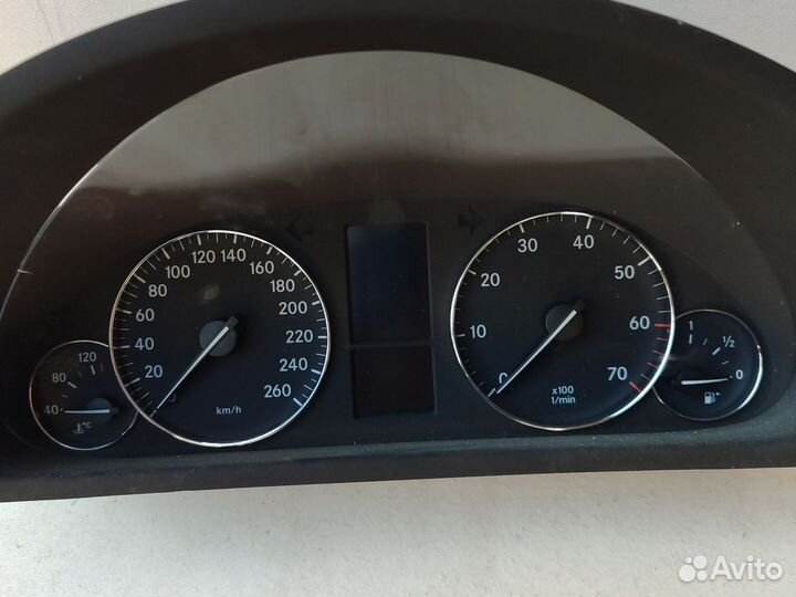 Щиток приборов mercedes w203