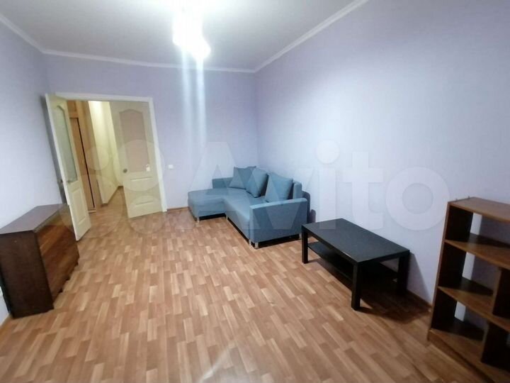 2-к. квартира, 65 м², 8/14 эт.