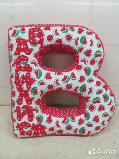 Пошив подушки-буквы