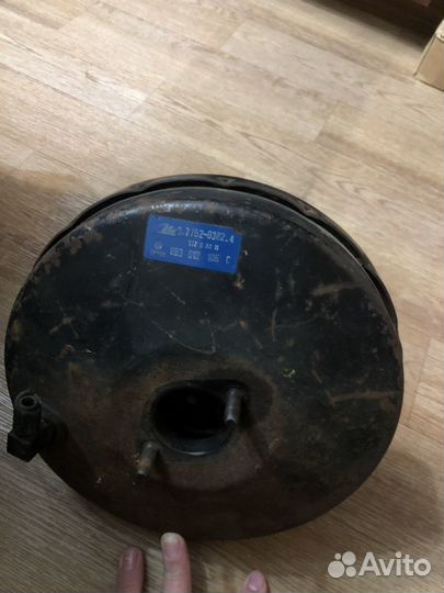 Вакуумный усилитель тормозов Audi 100 c3