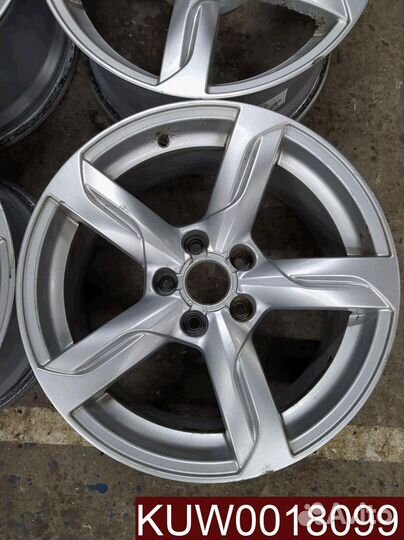 Диски R17 Mercedes-Benz Б/у Литые